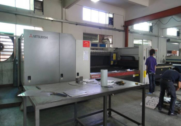 三菱最新(xin)款鐳射激(ji)光機